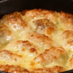 Csirke Mozzarella tekercs friss káposzta salátával