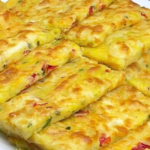 Burgonyás és zöldséges pizza: gyors és ízletes étel, amit ki lehet próbálni