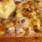 Ez az almás pite elolvad a szádban! Elkészítése pedig egyszerű: 5 perc alatt összeáll a tészta!